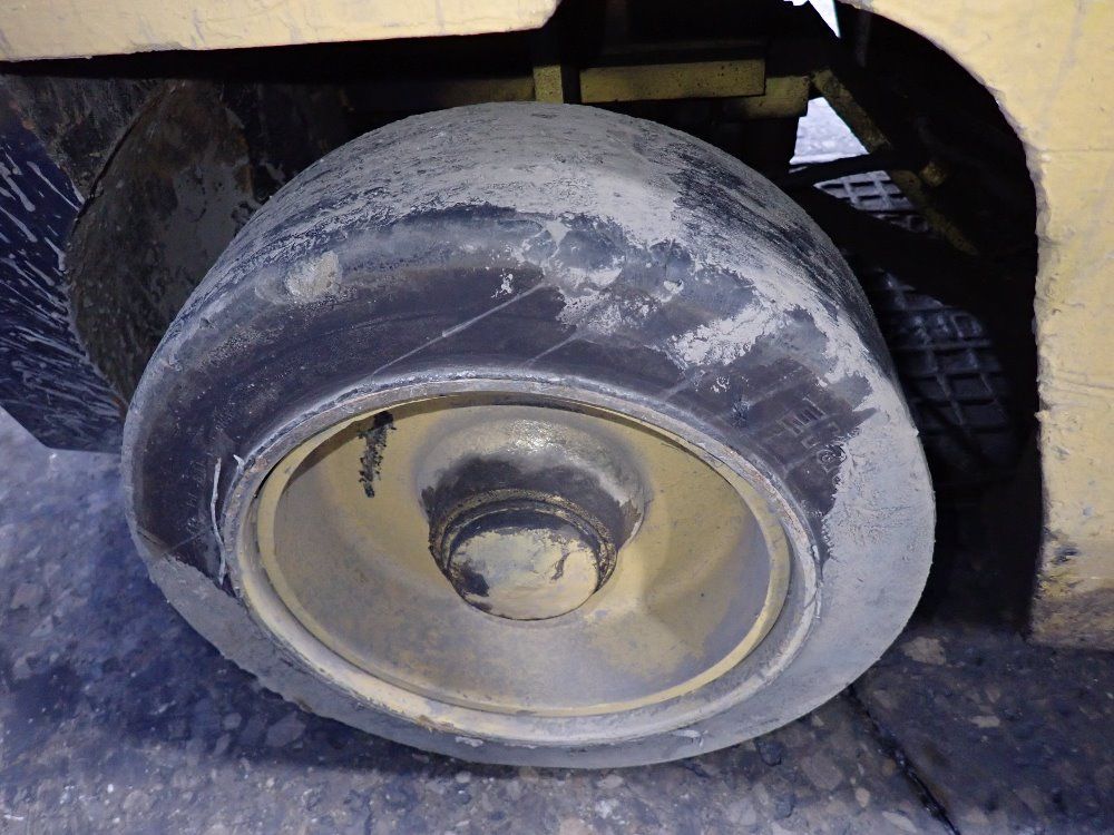 Tcm 4600 Lbs Propane Forklift - Fcg25t7t