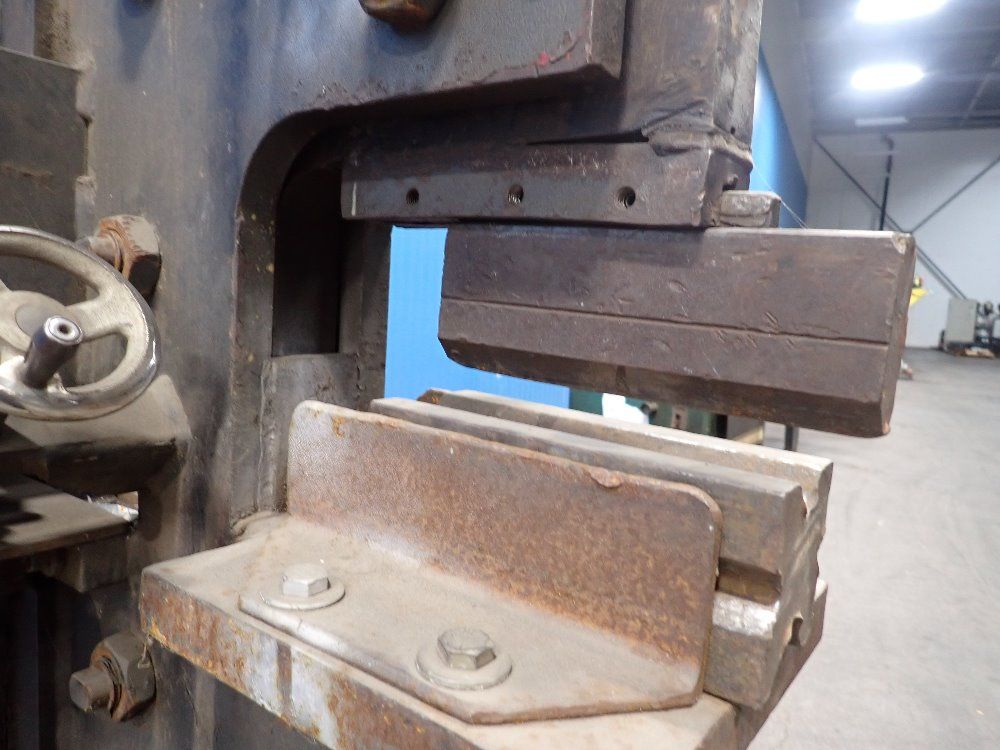 Edwards 55 Ton Hydraulic Iron Worker - Jaws Iv