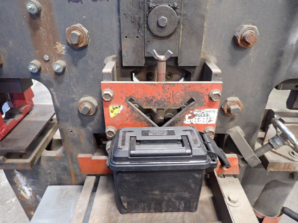 Edwards 55 Ton Hydraulic Iron Worker - Jaws Iv