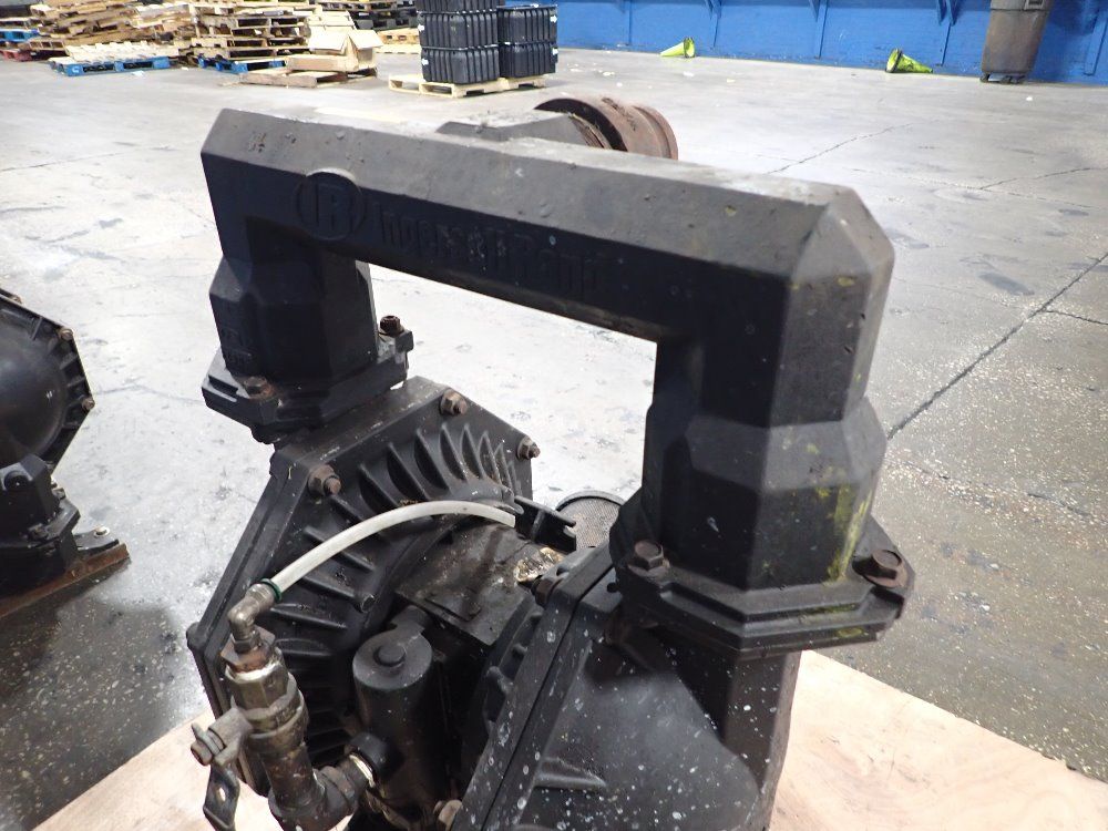 Ingersoll-rand Diaphragm Pump