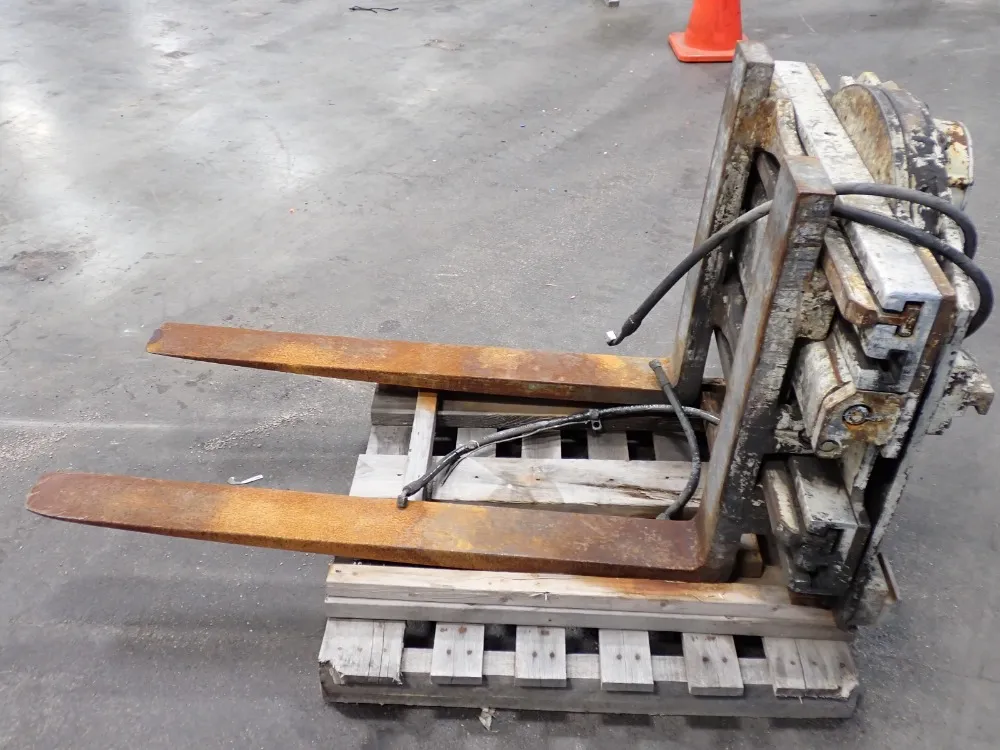 Cascade Forks: 45" X 5" X 2" Rotating Fork Positioner