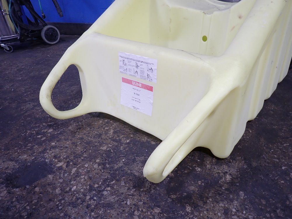 Uline 600 Lbs Poly Dolly - H-1844