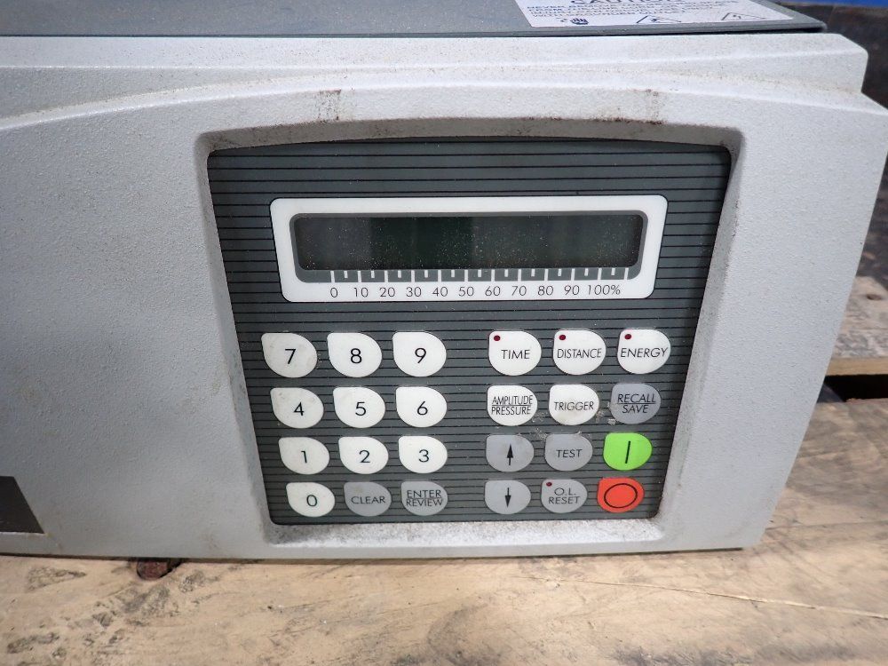 Sonics Ultrasonic Welder - 205s