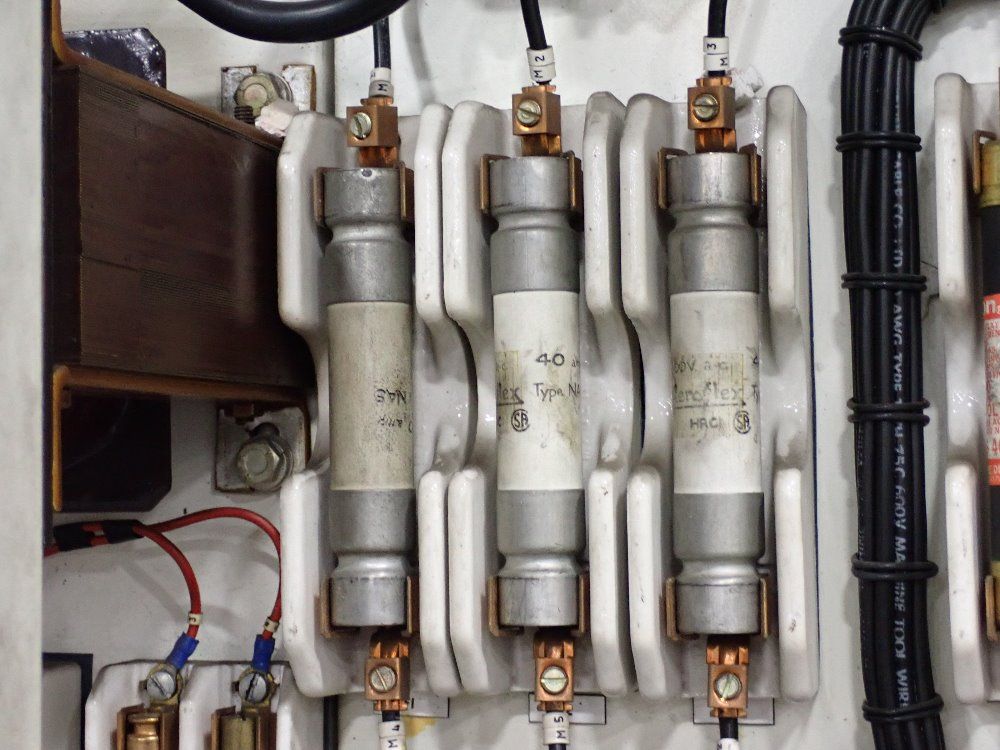 Giddings & Lewis-fraser Ltd. Centering And Facing Machine - Mc