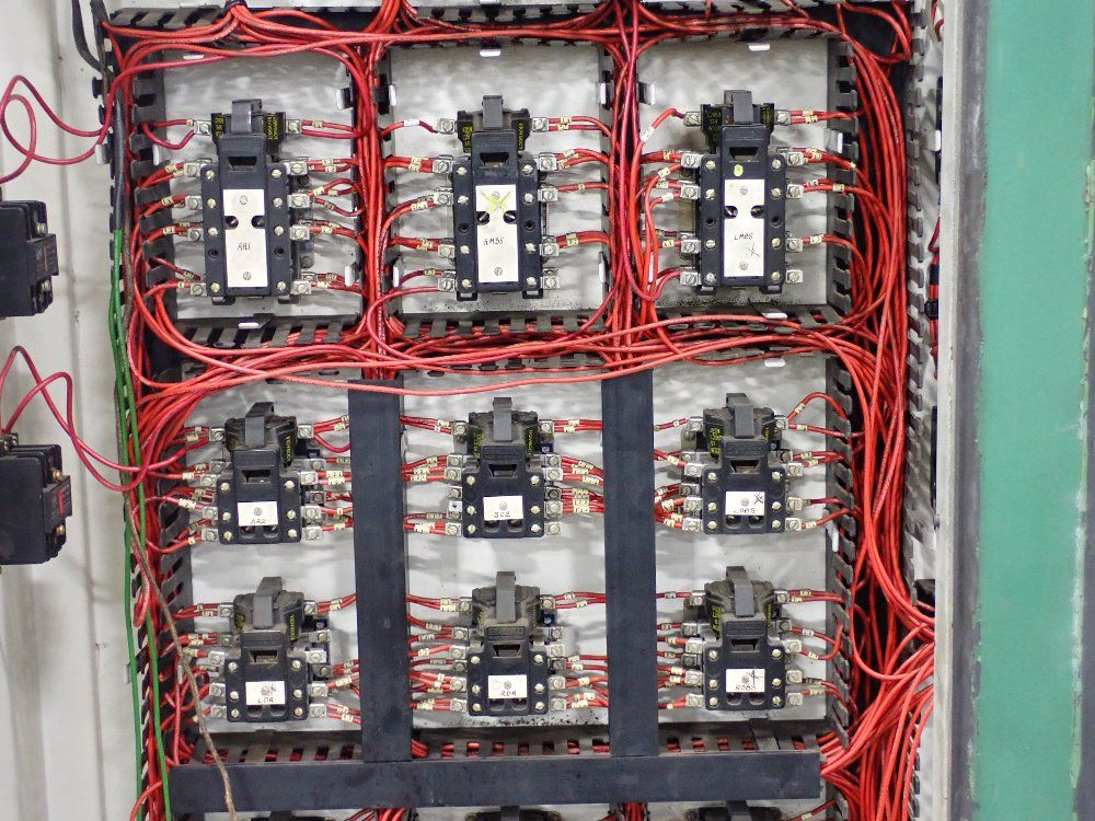 Giddings & Lewis-fraser Ltd. Centering And Facing Machine - Mc