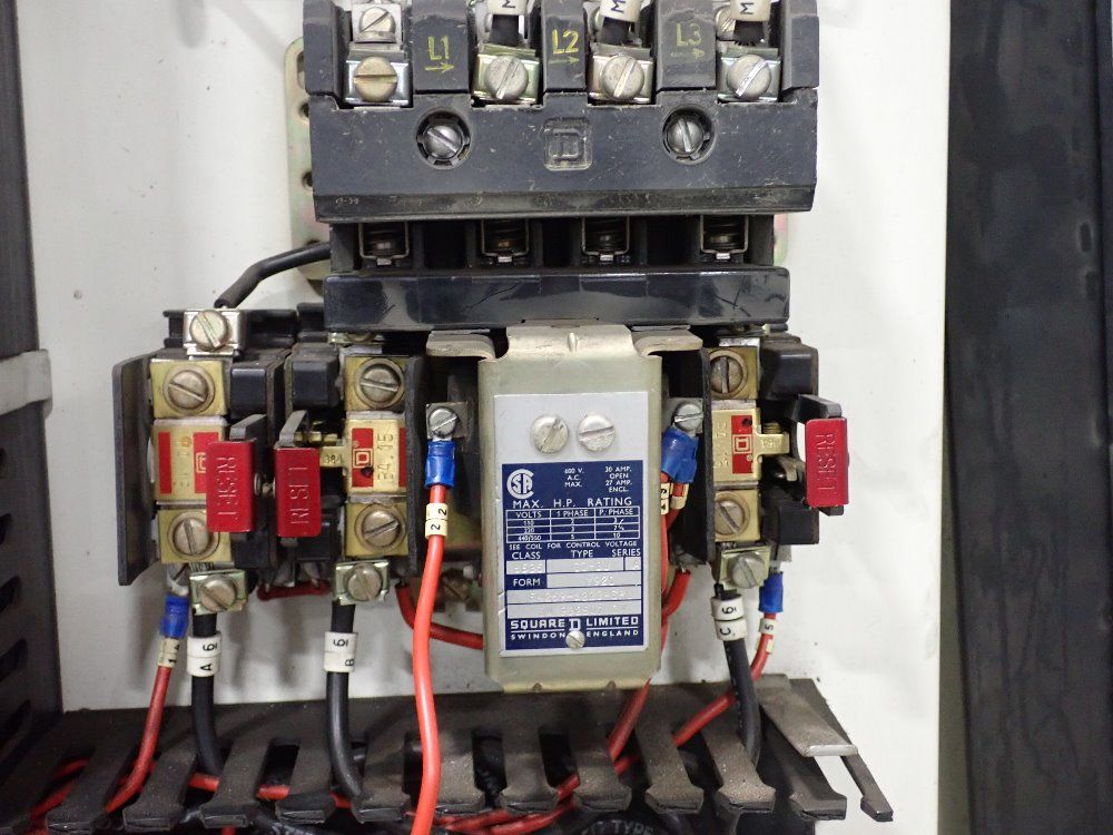 Giddings & Lewis-fraser Ltd. Centering And Facing Machine - Mc