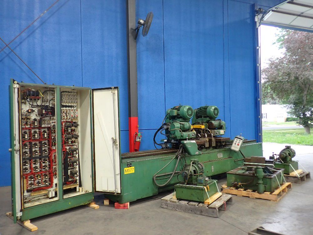 Giddings & Lewis-fraser Ltd. Centering And Facing Machine - Mc