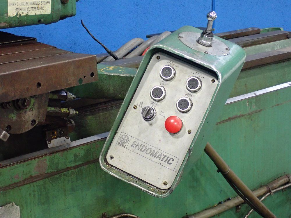 Giddings & Lewis-fraser Ltd. Centering And Facing Machine - Mc