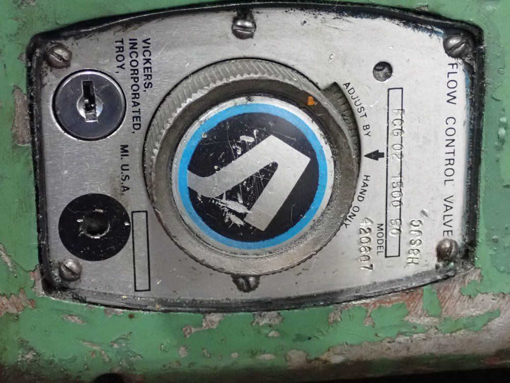 Giddings & Lewis-fraser Ltd. Centering And Facing Machine - Mc