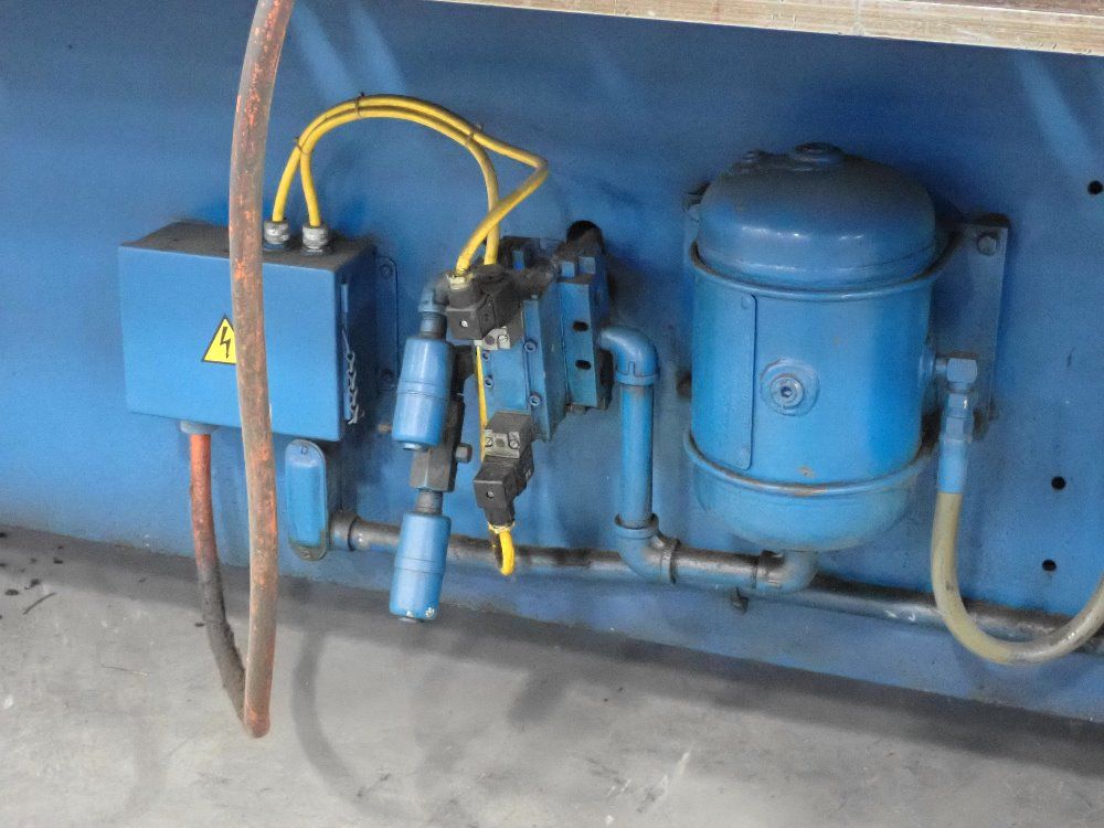 Cincinnati 1/4" Mild Steel/ 10' Shear - 250