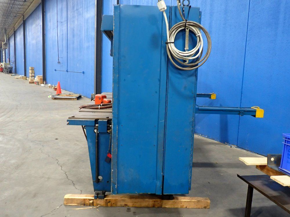 Cincinnati 1/4" Mild Steel/ 10' Shear - 250