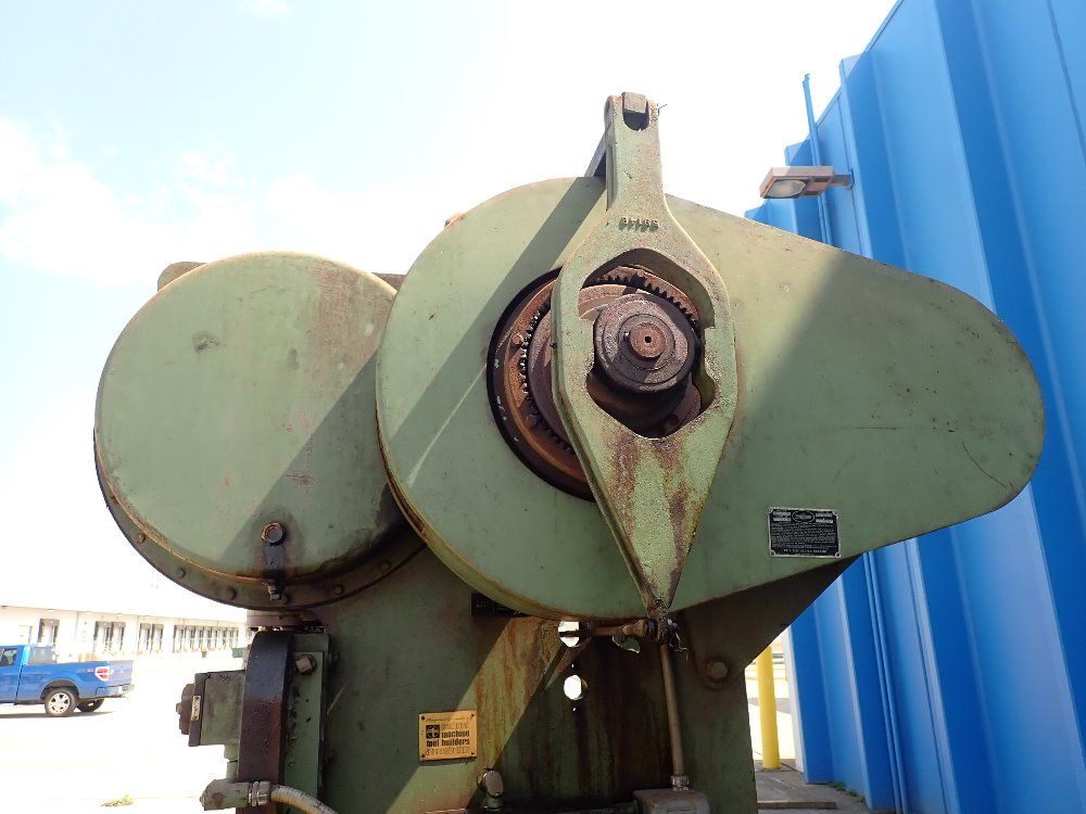 Verson 65 Ton 10' Press Brake