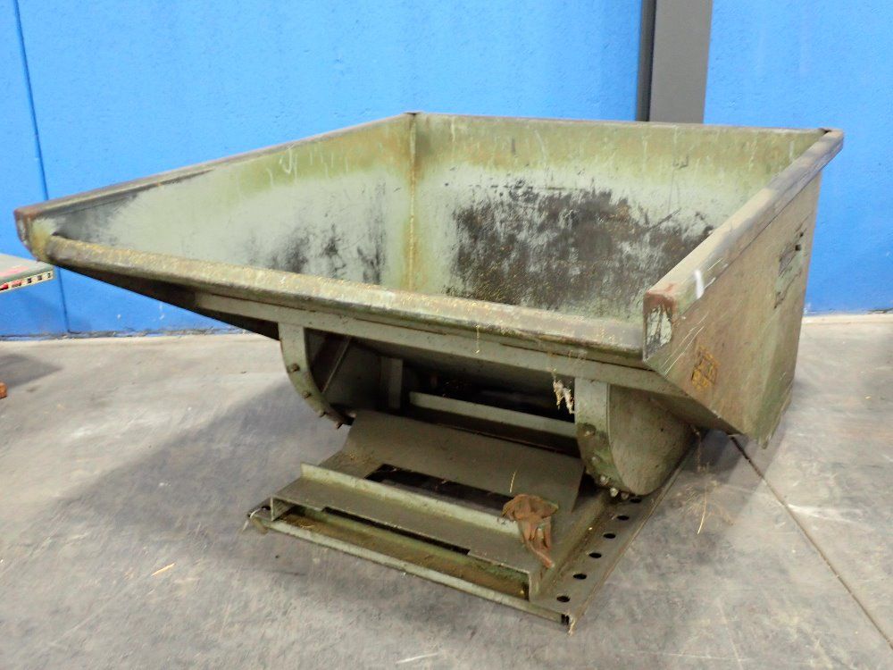 Wright Dumping Hopper