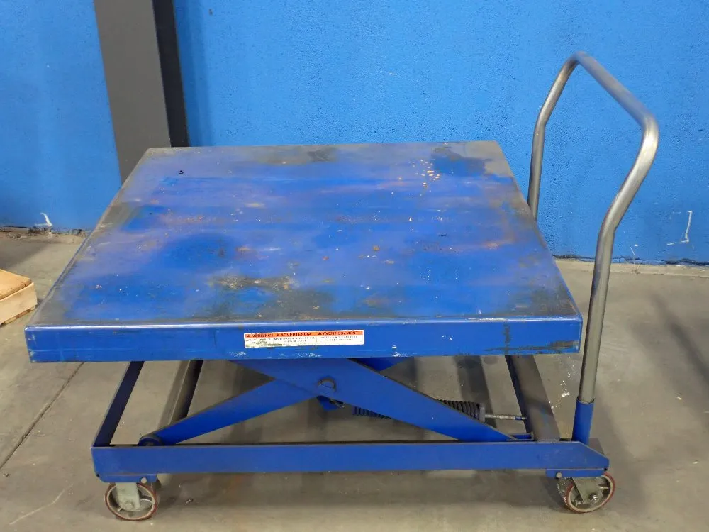 Vestil Mfg. Co. 500 Lbs. Portable Hydraulic Lift Table - Scsc-500-4242