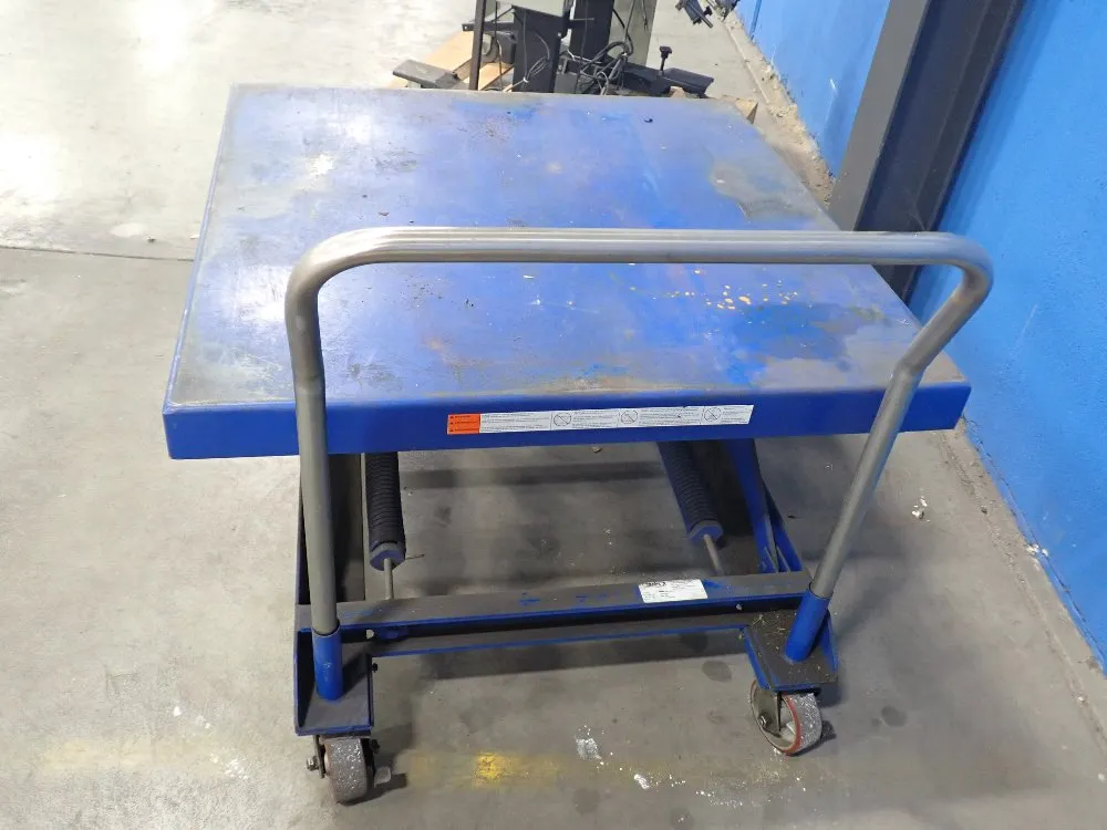 Vestil Mfg. Co. 500 Lbs. Portable Hydraulic Lift Table - Scsc-500-4242