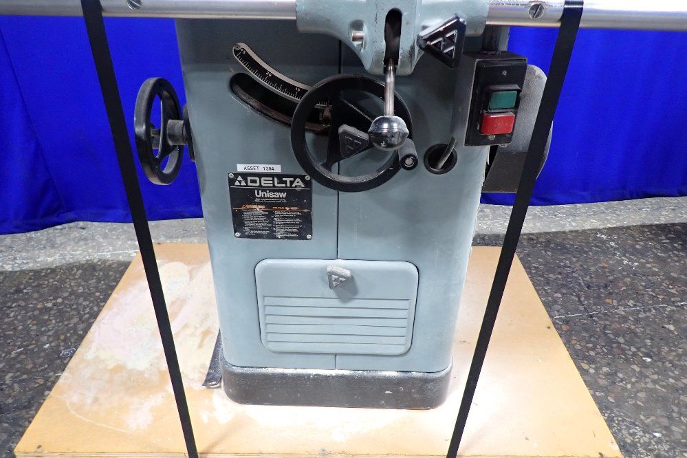 Delta 14" Throat Table Saw - 34-802