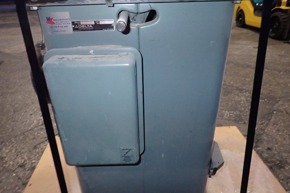 Delta 14" Throat Table Saw - 34-802