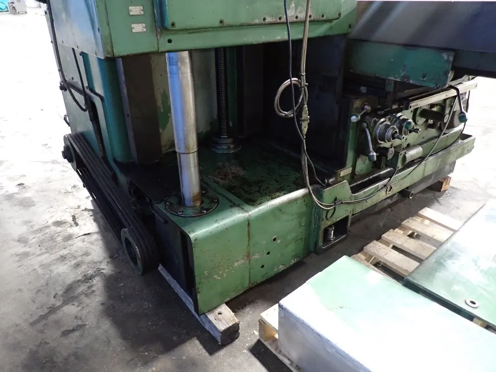 Cincinnati 25" X 86 1/2" Horizontal Mill