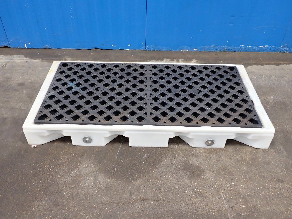 N/a 48" X 24" X 5" Spill Containment Platform