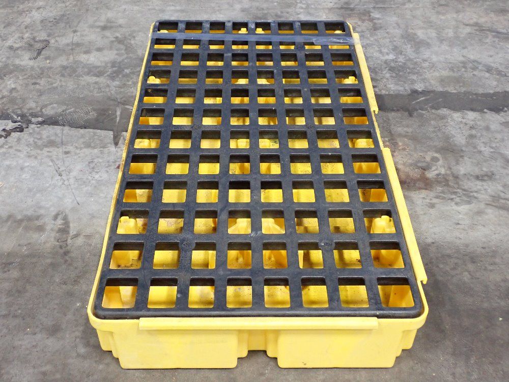 Eagle 50" X 25" X 5" Spill Containment Platform - 1632