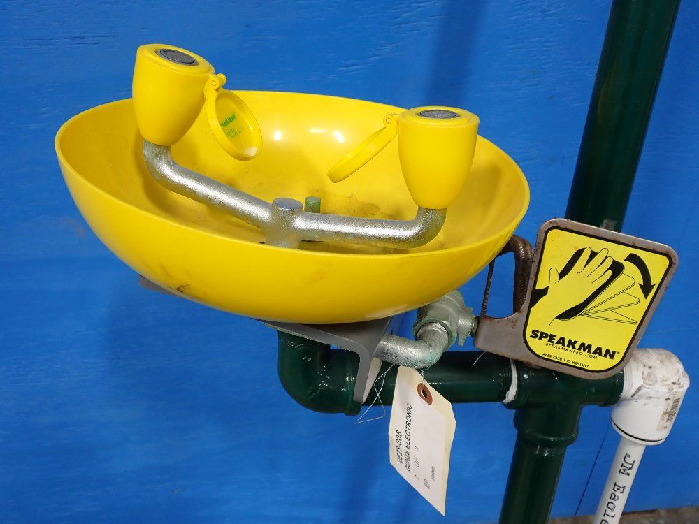 Speakman Emergency Shower/eye Wash Station
