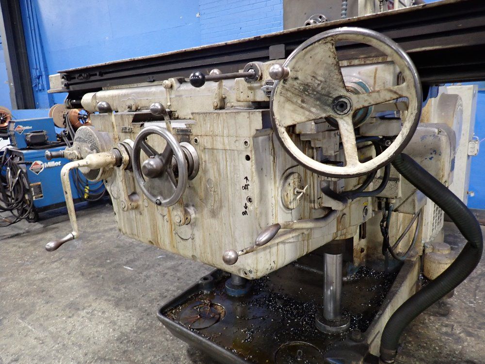 Kearney & Trecker 19 1/2" X 97" Horizontal Mill - D.t.e 26/550tf-20