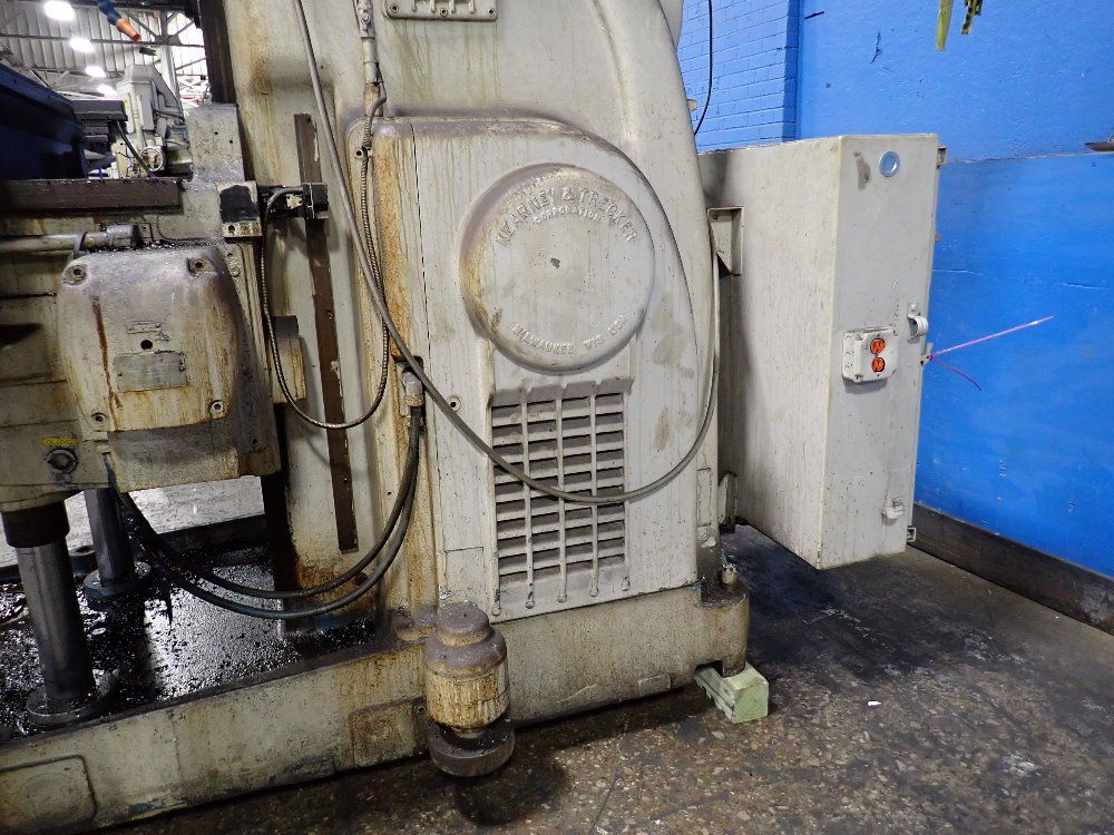 Kearney & Trecker 19 1/2" X 97" Horizontal Mill - D.t.e 26/550tf-20