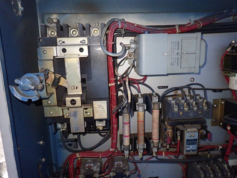 Kearney & Trecker 19 1/2" X 97" Horizontal Mill - D.t.e 26/550tf-20