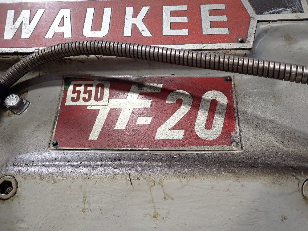 Kearney & Trecker 19 1/2" X 97" Horizontal Mill - D.t.e 26/550tf-20