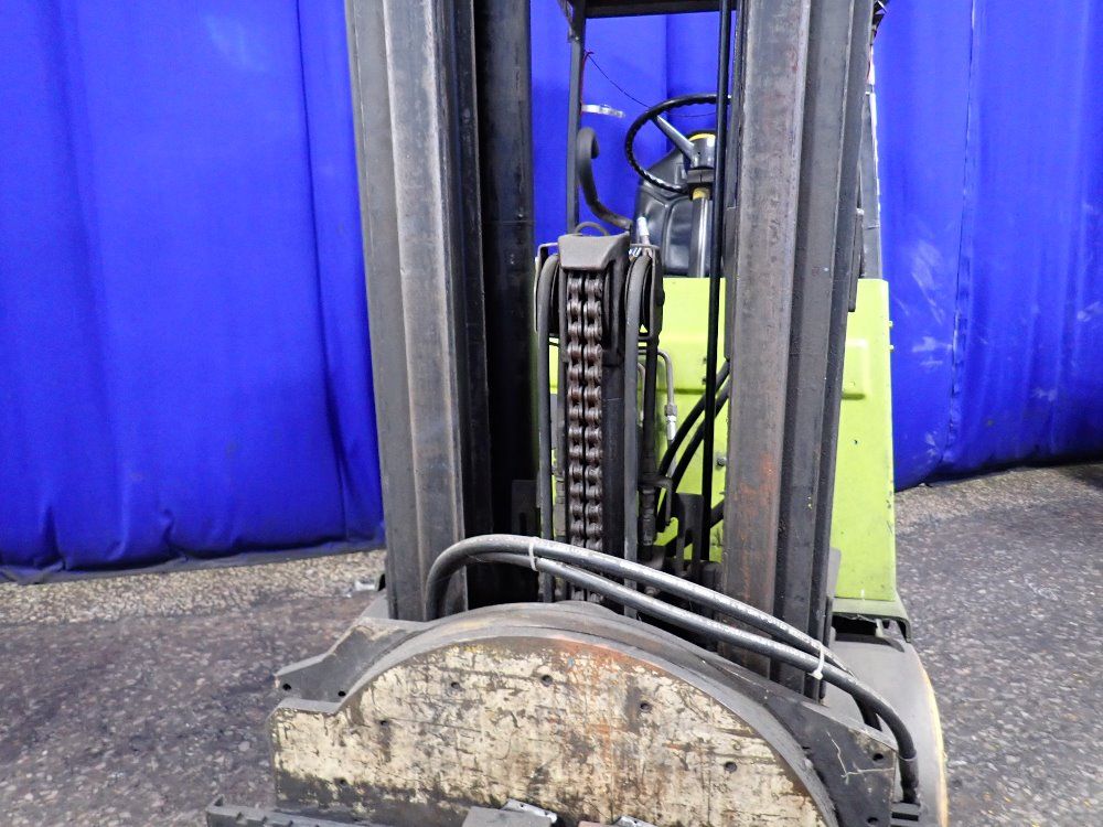 Clark 4000 Lbs Propane Forklift - Gcs20mb