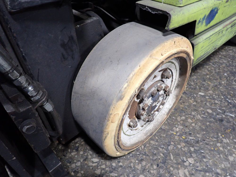 Clark 4000 Lbs Propane Forklift - Gcs20mb