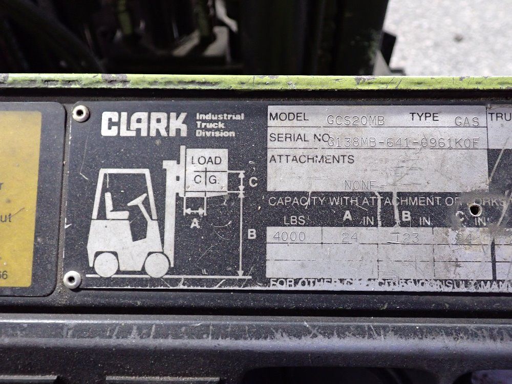 Clark 4000 Lbs Propane Forklift - Gcs20mb