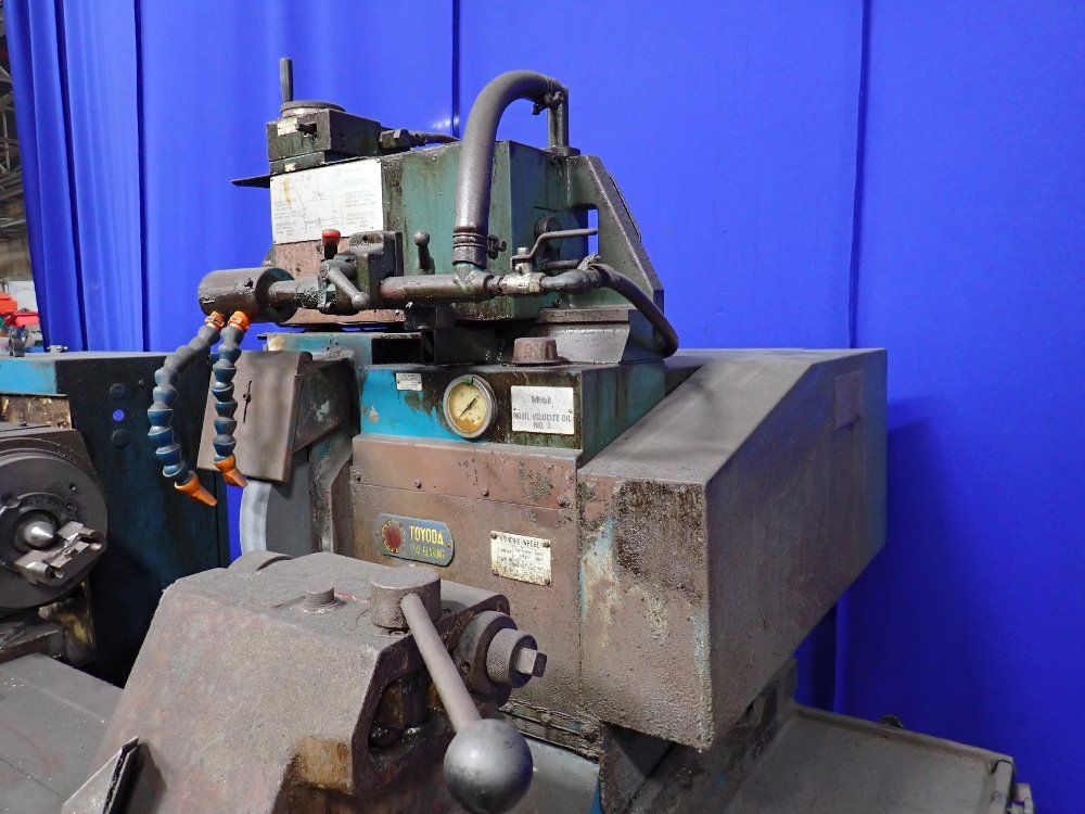 Toyoda 22 1/2" Cylindrical Grinder - Gop 32 X 50