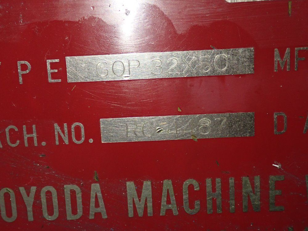 Toyoda 22 1/2" Cylindrical Grinder - Gop 32 X 50