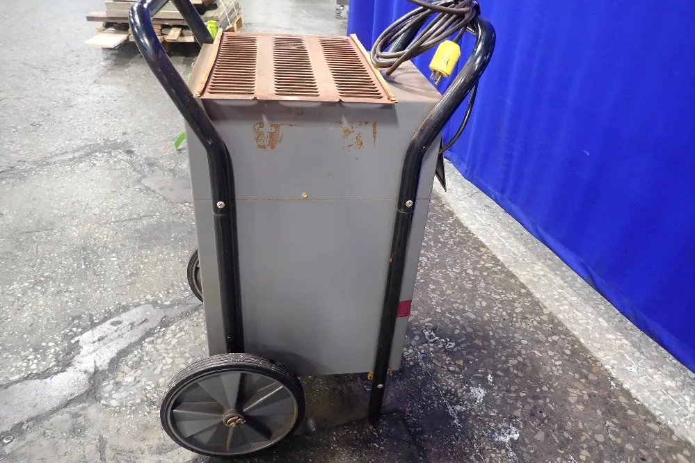 Woods Dehumidifier  Vdc124c