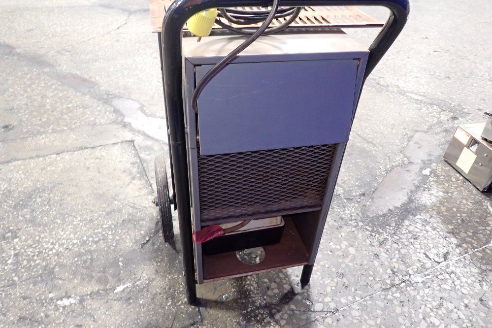 Woods Dehumidifier  Vdc124c