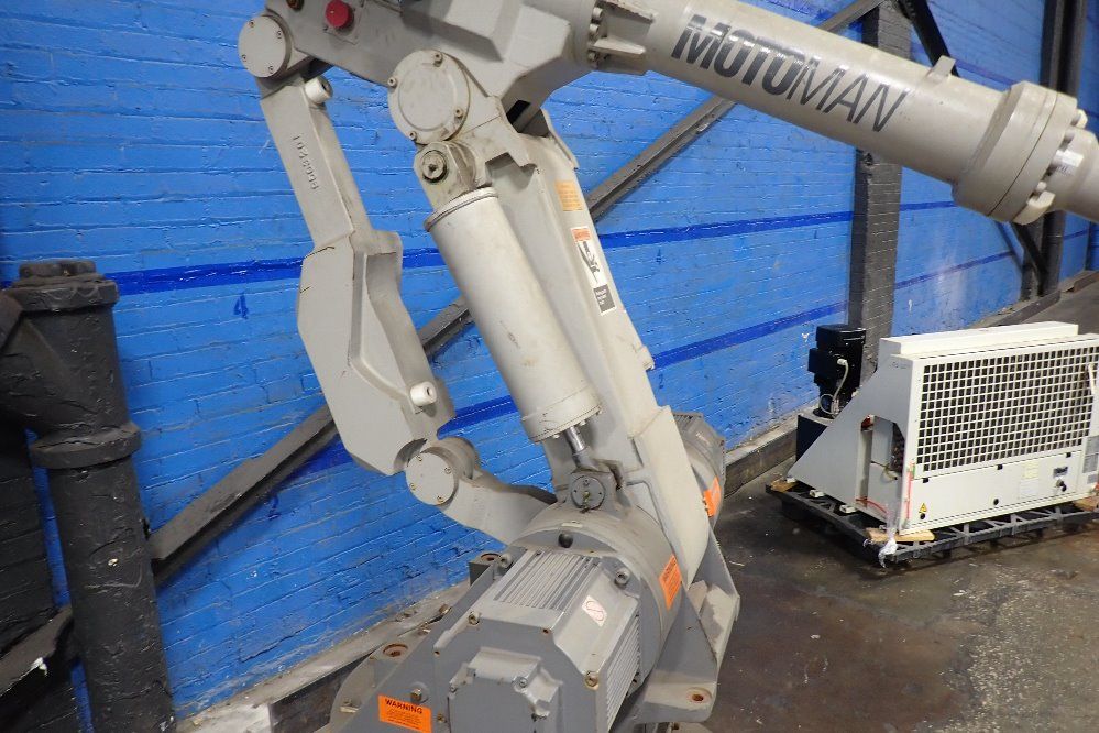 Adept Technologies Robot - Adept Six 60