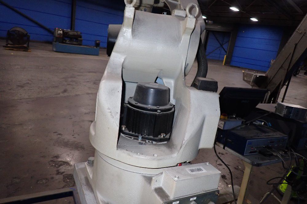 Adept Technologies Robot - Adept Six 60