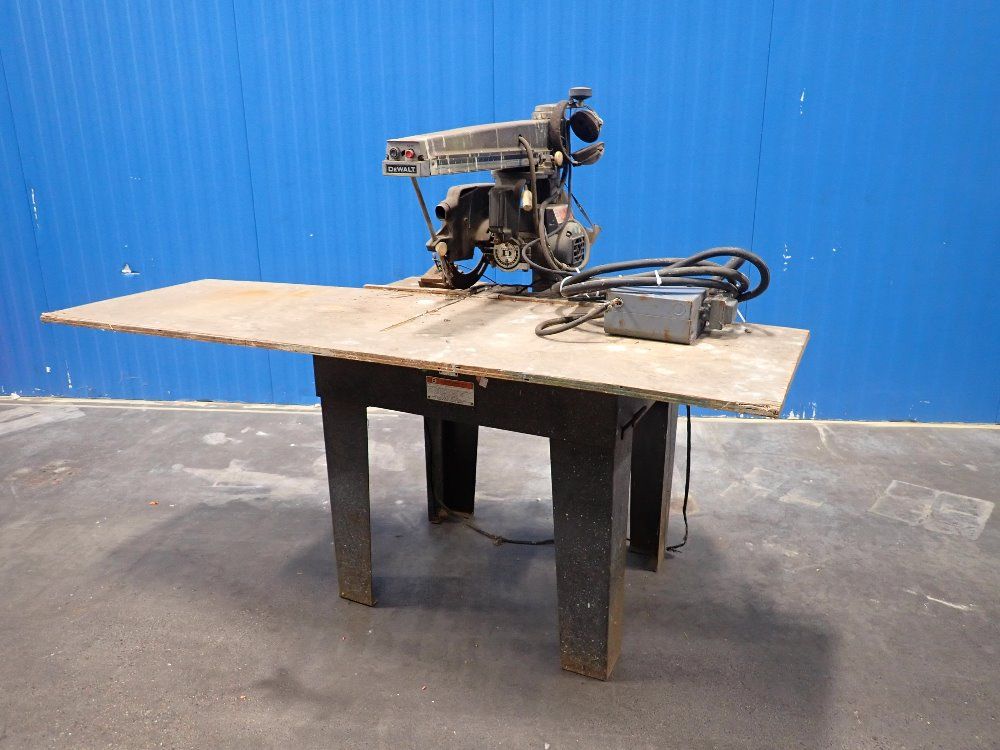 Dewalt Black Decker Radial Arm Saw