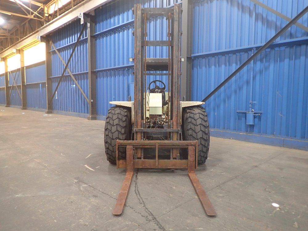 Ingersoll-rand 8000lbs Diesel Forklift - Rt-708h