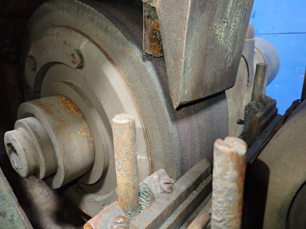 Cincinnati Centerless Grinder