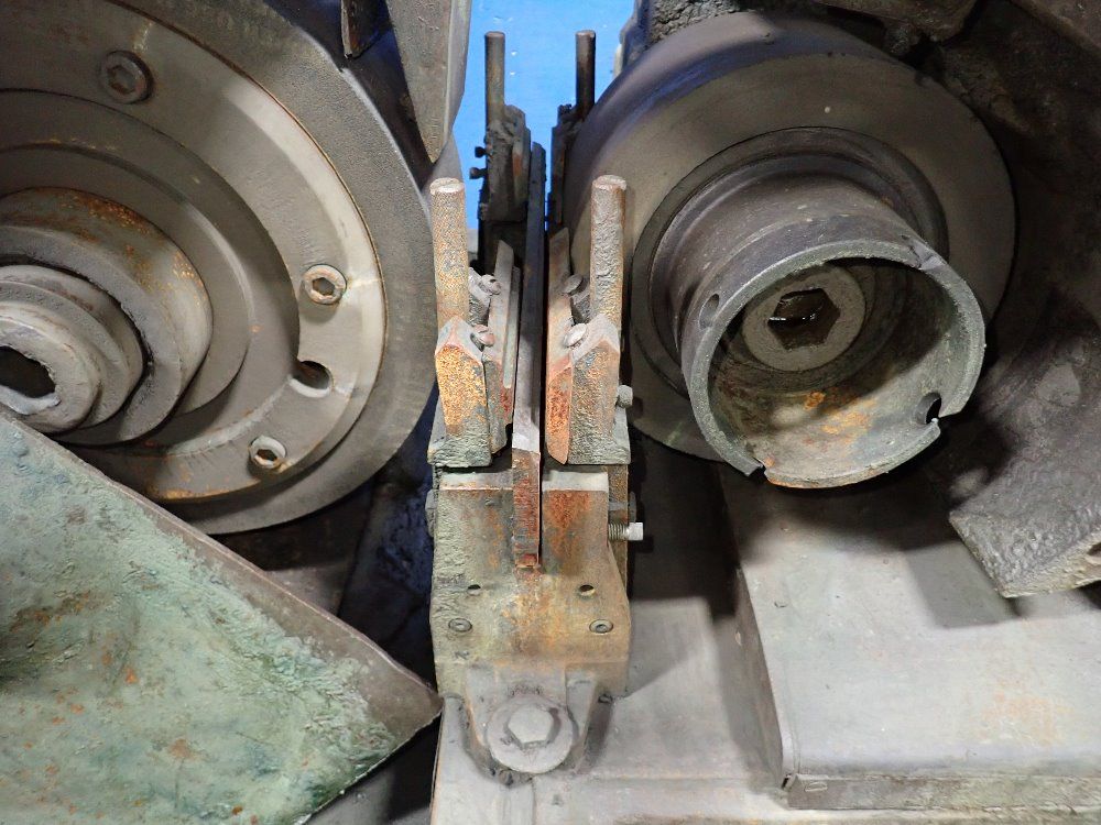 Cincinnati Centerless Grinder