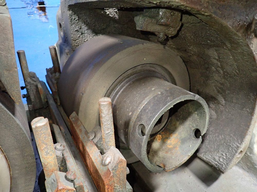 Cincinnati Centerless Grinder