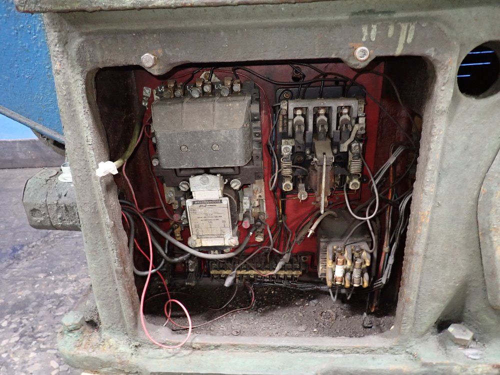 Cincinnati Centerless Grinder