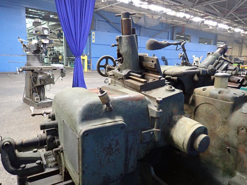 Cincinnati Centerless Grinder