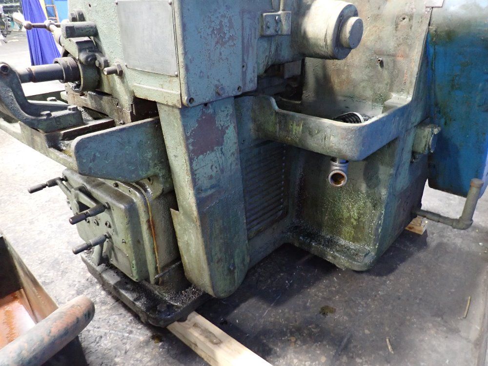 Cincinnati Centerless Grinder