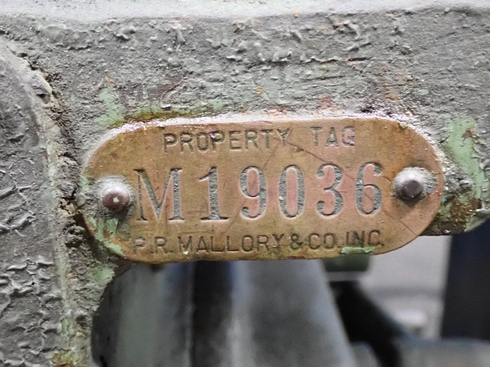 Cincinnati Centerless Grinder