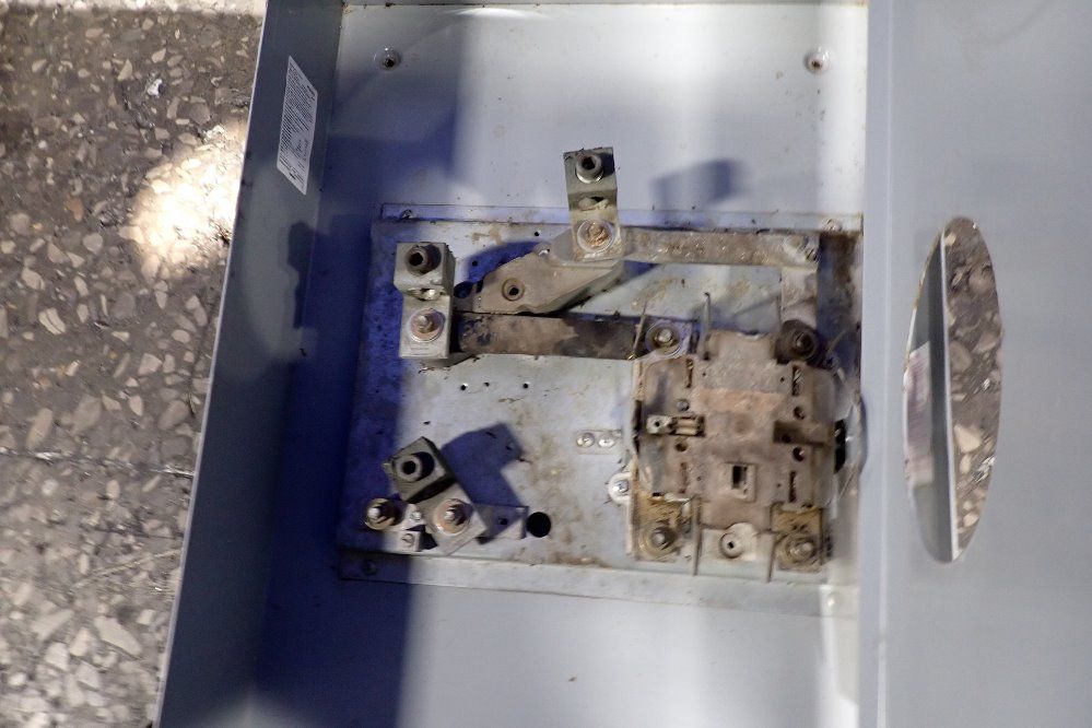 Landis & Gyr 400 Amps Fuse Box - Hq-455w/48706-02fe