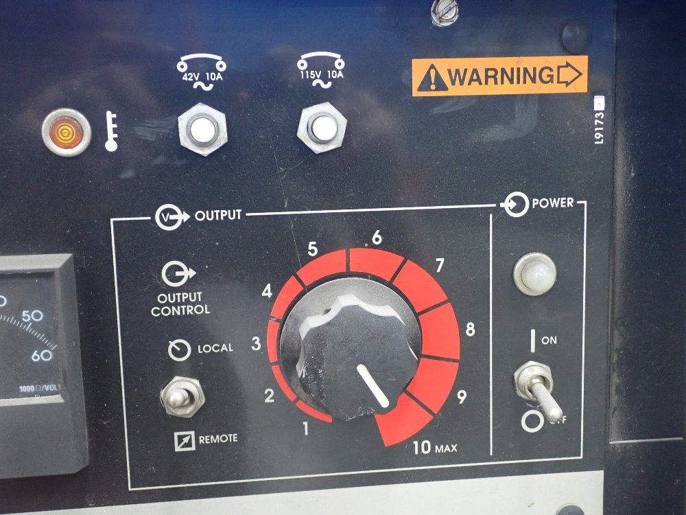 The Lincoln Electric Co. Welder - Cv-400