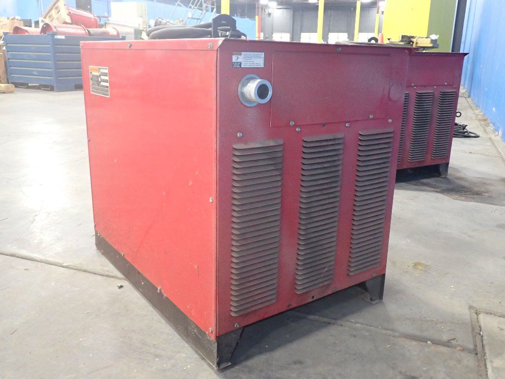 The Lincoln Electric Co. Welder - Cv-400